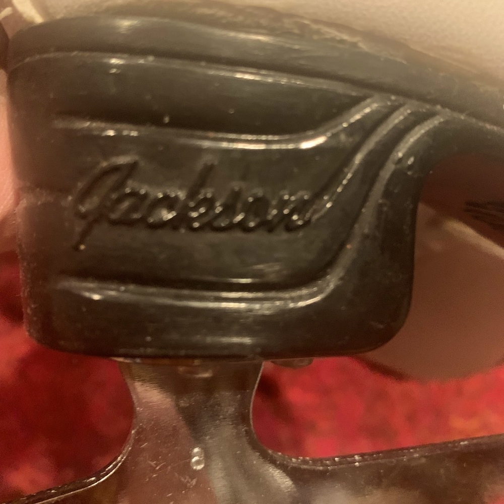 LL BEAN. JACKSON ICE SKATES